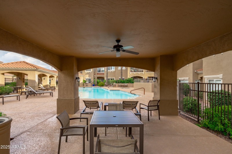 41-Pool Area