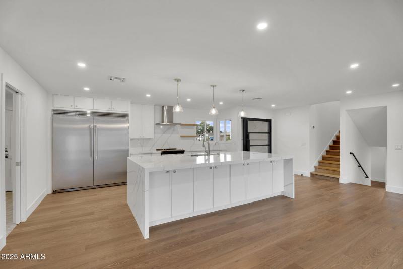 11-web-or-mls-3413 N 87th Pl-10