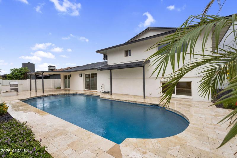 37-web-or-mls-3413 N 87th Pl-40