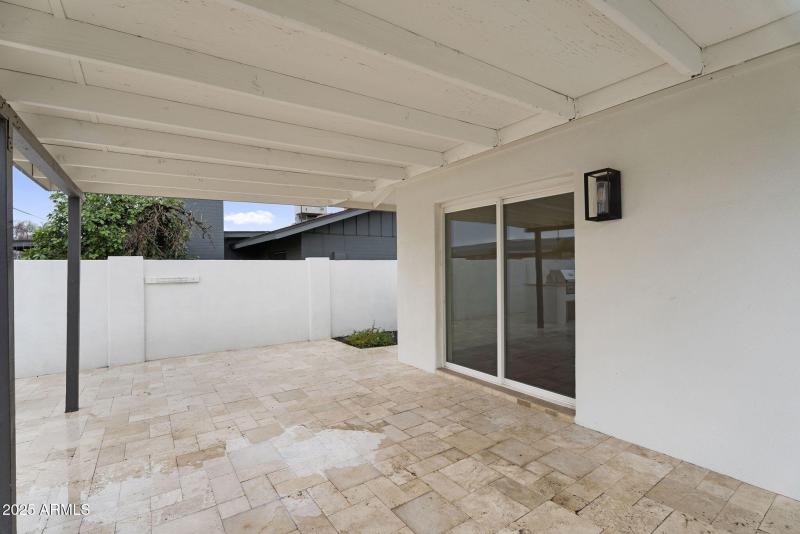 43-web-or-mls-3413 N 87th Pl-37