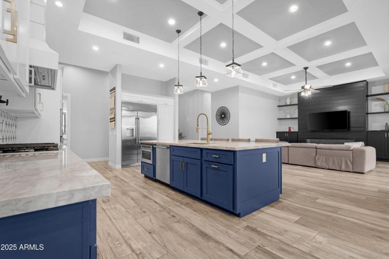 Kitchen 6