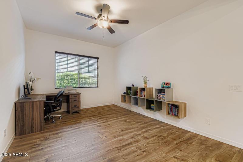 Flex Room
