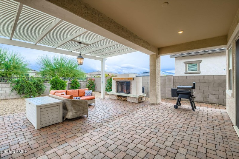 Backyard Patio 1