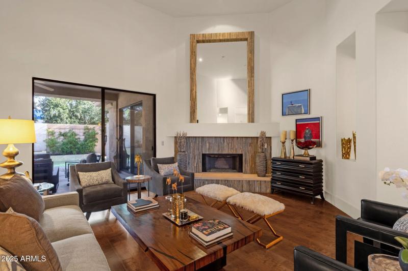 21-web-or-mls-10263-n-103rd-pl