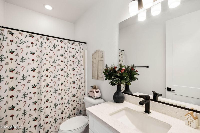 15-Bathroom 2