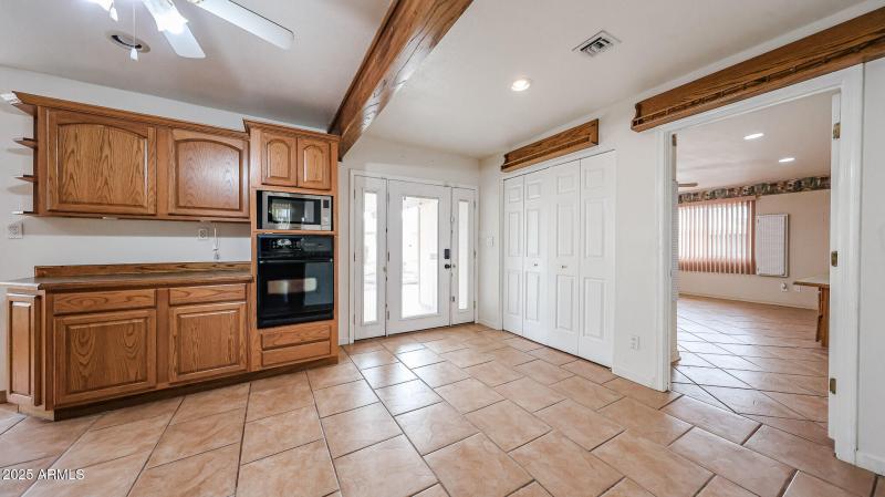 Kitchen/Dining