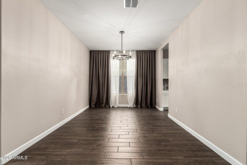 Formal Liv Room