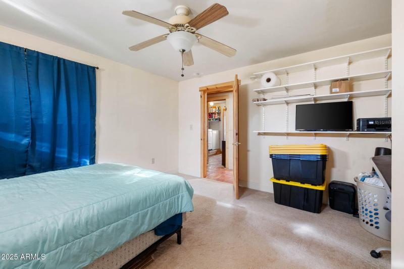 20-Bedroom 3 (2)