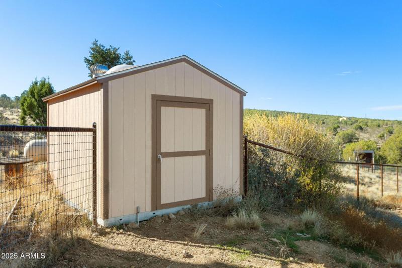 29-Shed