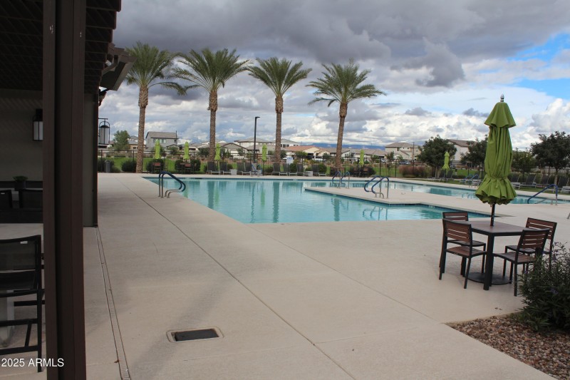 Pool 2