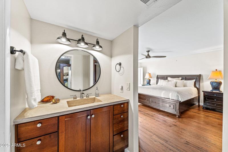 025_6159_e_indian-24_810