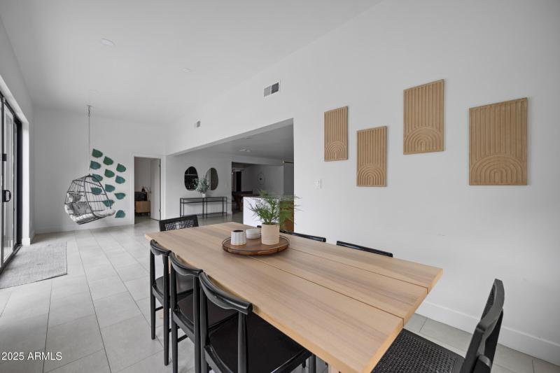4132 N 34th Pl-17