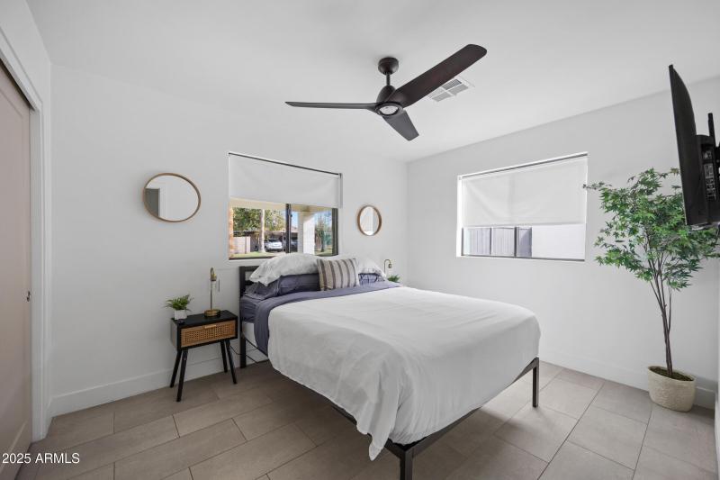 4132 N 34th Pl-29