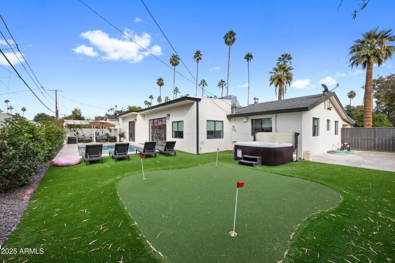 4132 N 34th Pl-36
