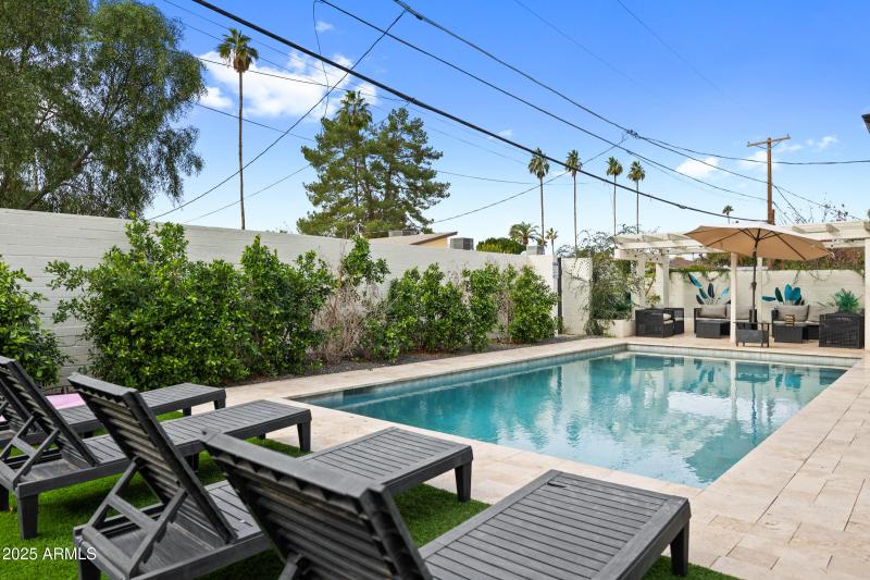 4132 N 34th Pl-38