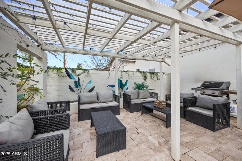 4132 N 34th Pl-39