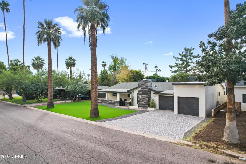4132 N 34th Pl-42
