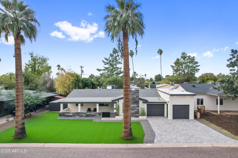 4132 N 34th Pl-44