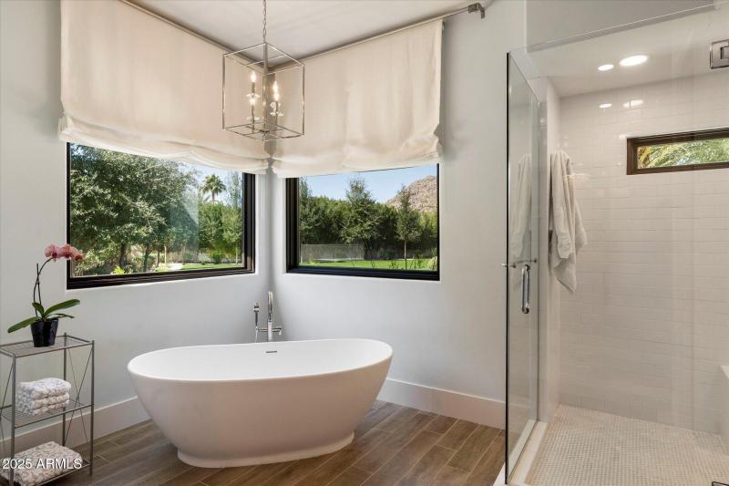 Tub & Shower