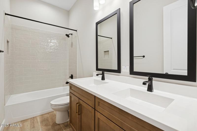 Homesite3107-015
