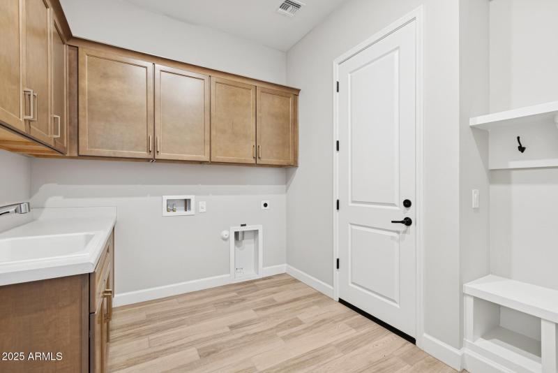 Homesite3107-016