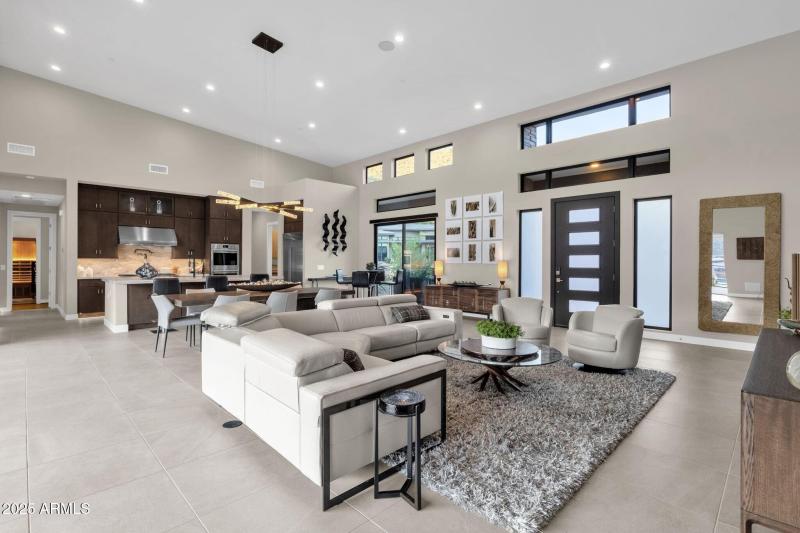 016_Living Room II