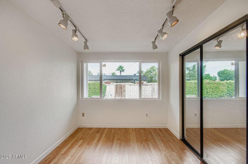 8202 E Montecito Ave - Web Quality - 010