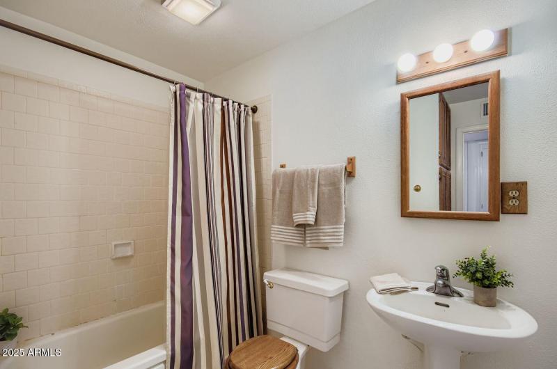 8202 E Montecito Ave - Web Quality - 014