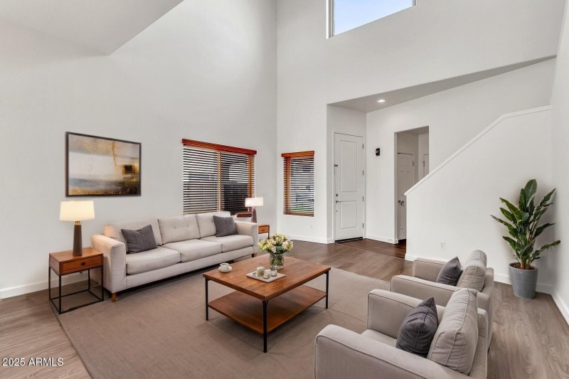 544 N Alma School Rd unit 28 VS 2