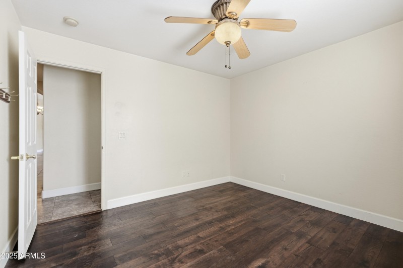 Large 5th bedroom