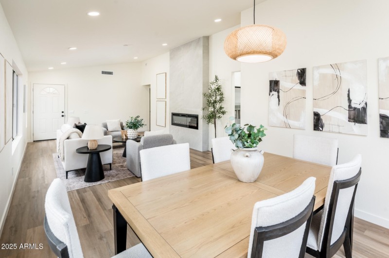 1038 N Alvaro - MLS-16