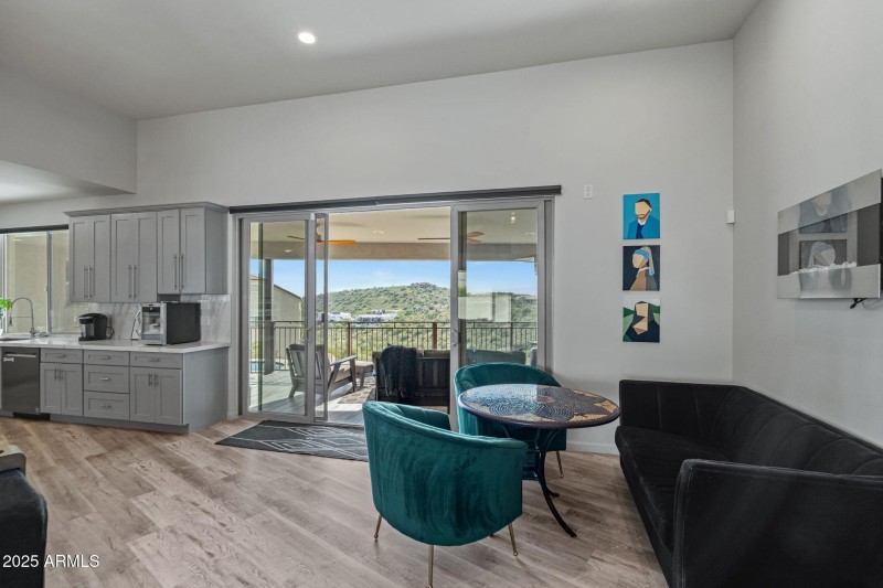 27-web-or-mls-11010 Buffalo Dr-63