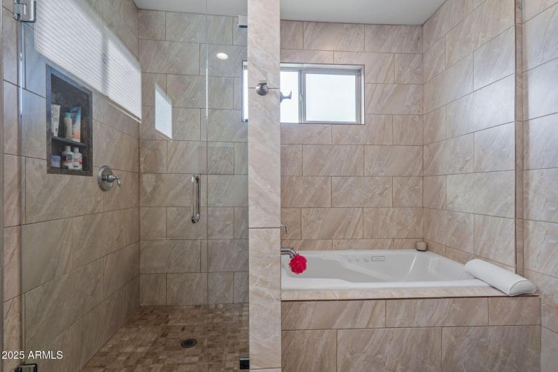 62-web-or-mls-11010 Buffalo Dr-45