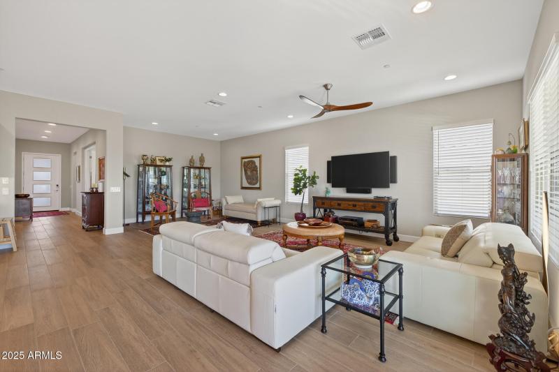 11) GREAT ROOM