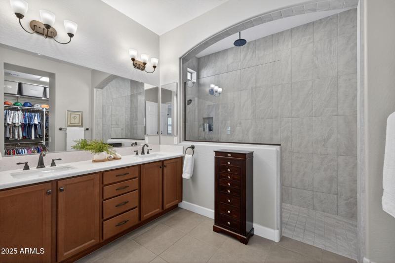 Primary Suite