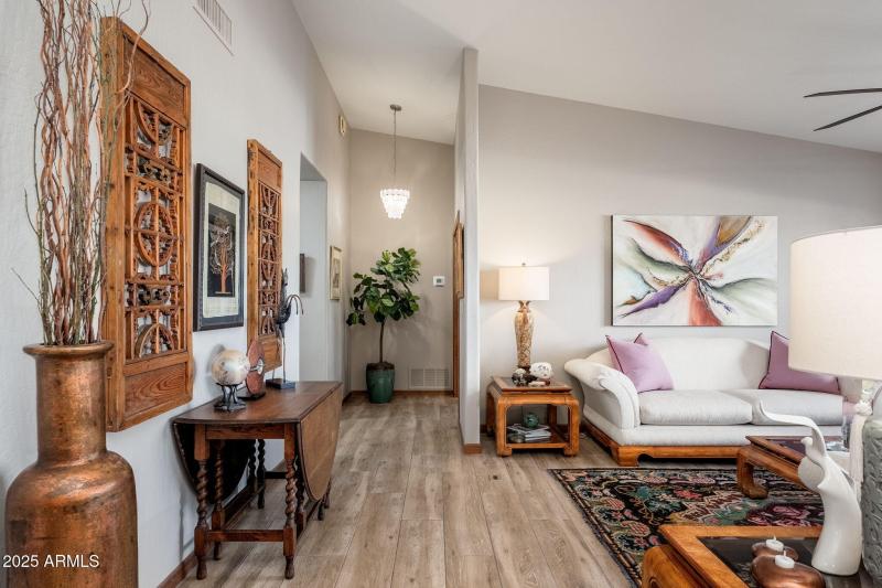 15122 E Palomino Blvd - 08