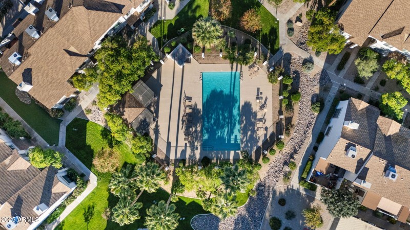 32-web-or-mls-4114-e-union-hills-dr-1213