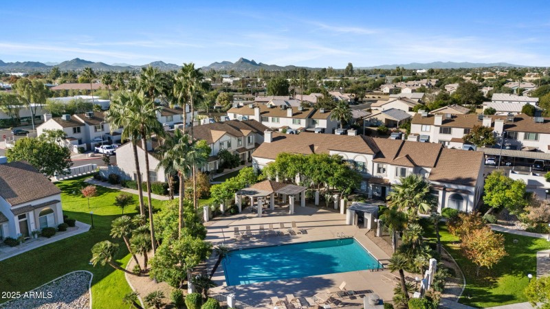 33-web-or-mls-4114-e-union-hills-dr-1213