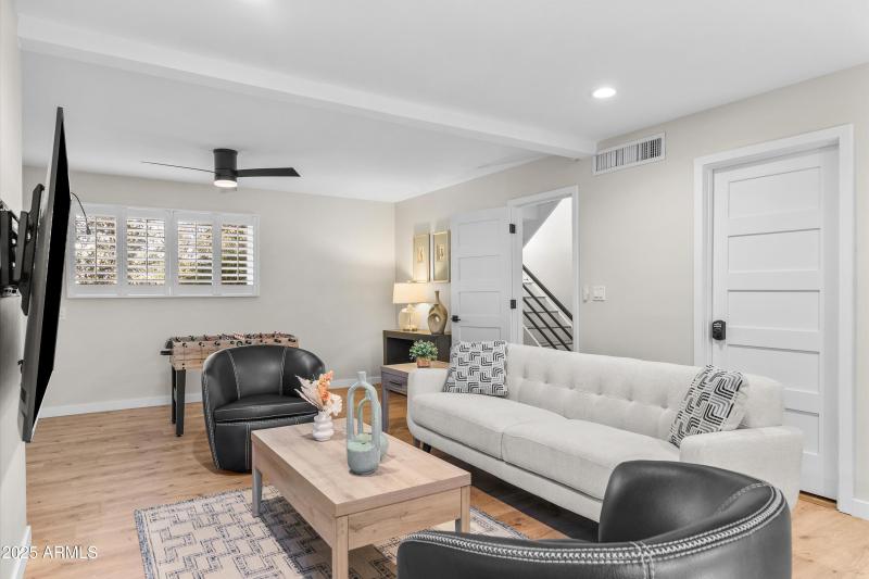 21-20251203-DSC00585