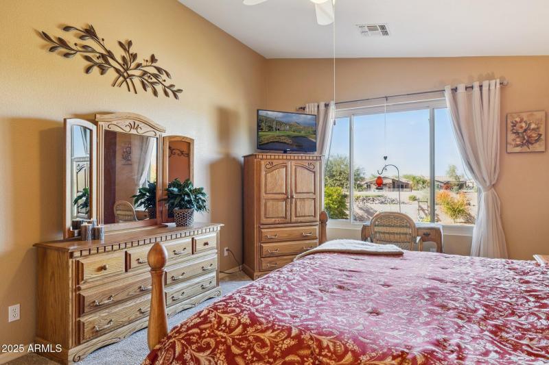 18-web-or-mls-6740-s-fairway-dr