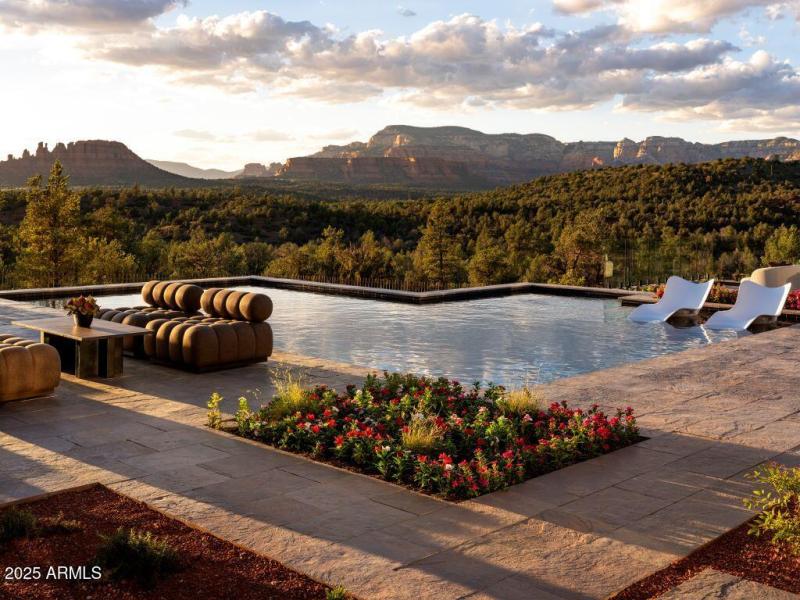Stunning Mountain Views