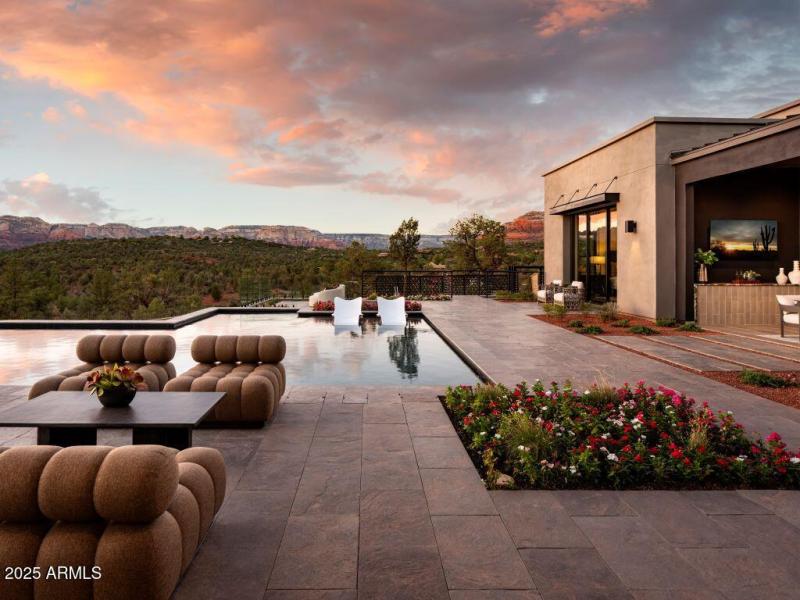 Sparkling Pool