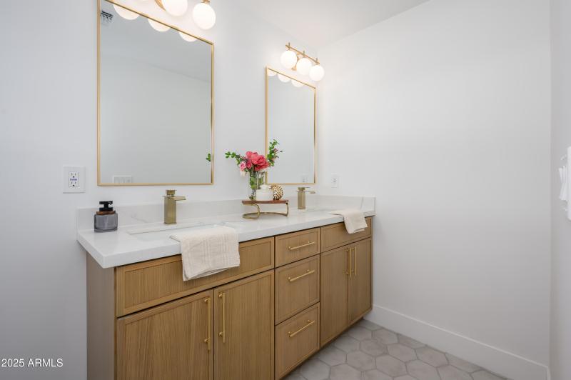 Primary Bath with Dual Sinks