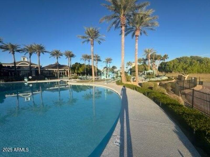Starpointe pool