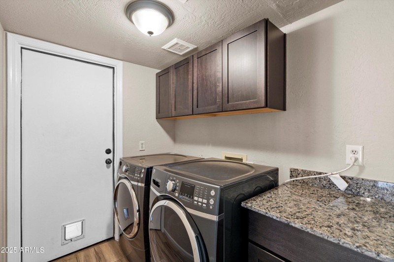 Lower Laundry Room