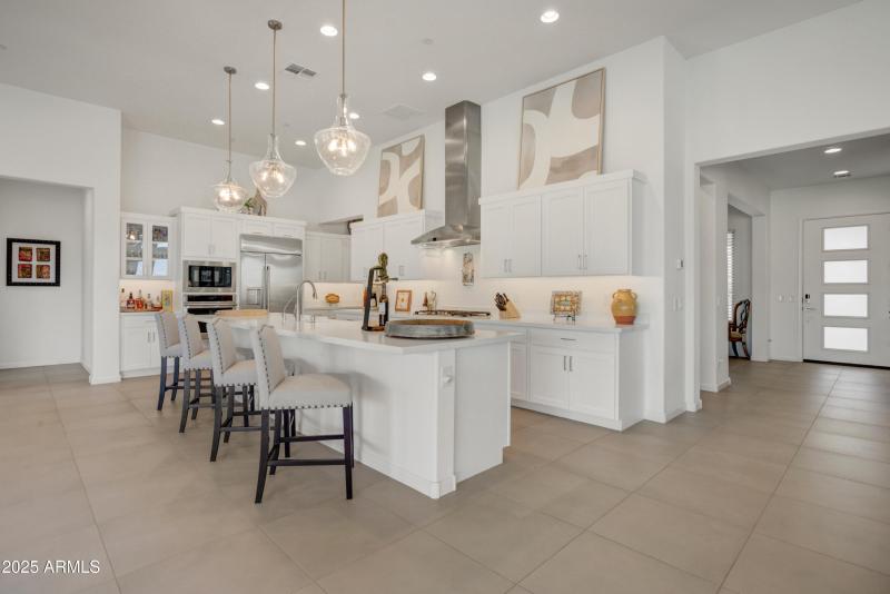 10-Kitchen