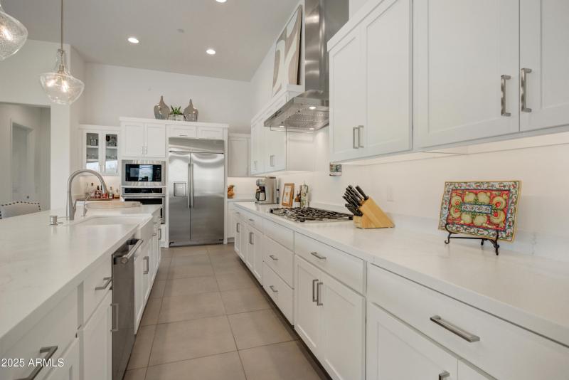 11-Kitchen Details