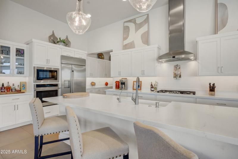 12-Kitchen Details