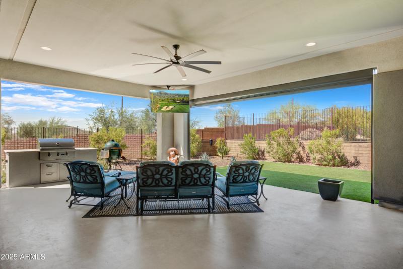 16-Covered Patio