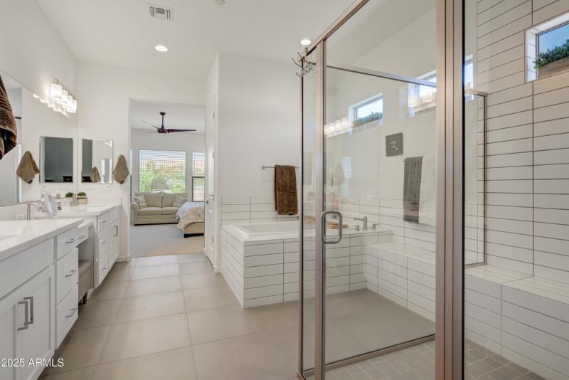 20-Primary Bathroom